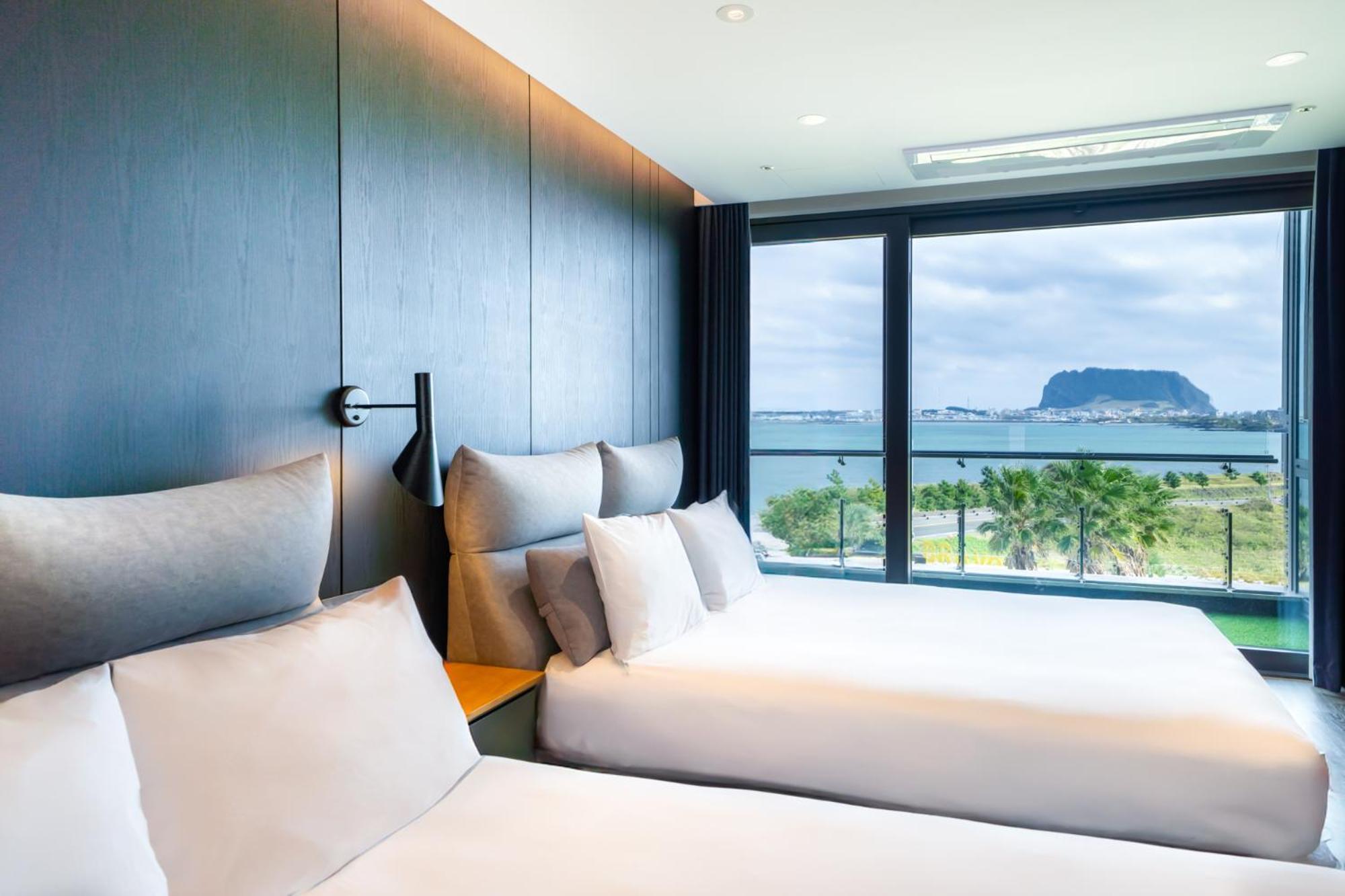 Jeju Attirance Hotel & Poolvilla Seogwipo Zewnętrze zdjęcie